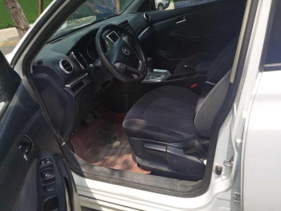 [南通·苏F] 二手启辰启辰T702015款 2.0L CVT睿行版