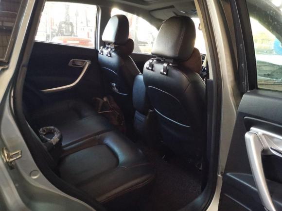 [广州·粤A] 二手奔腾奔腾X802013款 2.0L 自动豪华型