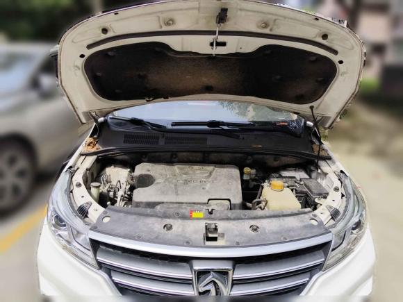 [无锡·苏B] 二手宝骏宝骏7302019款 1.5L 手动时尚型 7座 国V