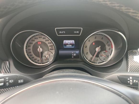 [上海·皖A] 二手奔驰奔驰GLA2016款 GLA 220 4MATIC 时尚型