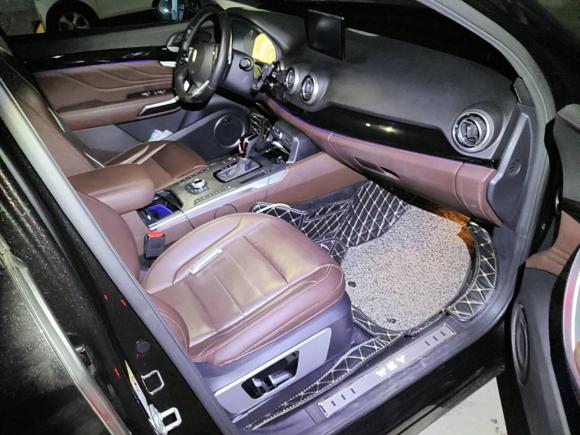 [深圳·粤B] 二手魏牌魏牌 VV72017款 2.0T 旗舰型