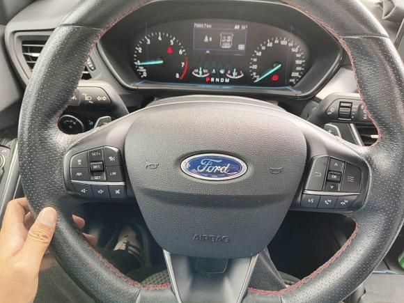 [深圳·粤E] 二手福特福克斯2019款 三厢 EcoBoost 180 自动ST Line