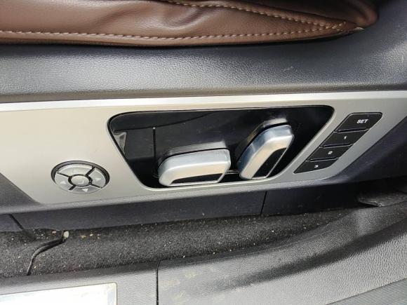 [无锡·苏B] 二手魏牌魏牌 VV72020款 2.0T 旗舰型