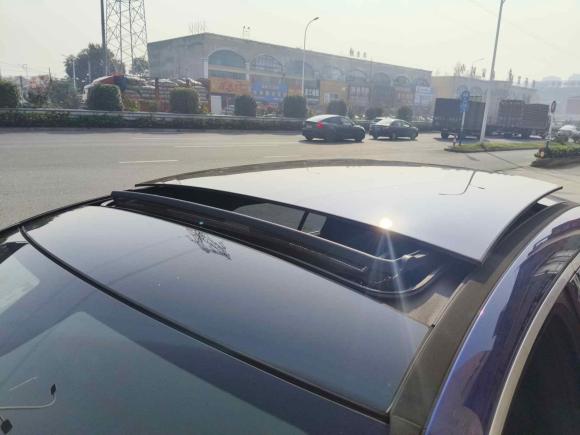 [南通·苏U] 二手奔驰奔驰A级2020款 改款 A 200 L 运动轿车时尚型