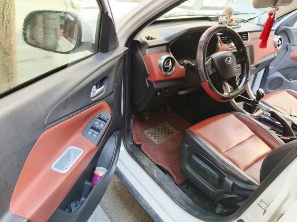 [杭州·浙A] 二手北汽幻速北汽幻速S32016款 S3L 1.5L 手动尊享型