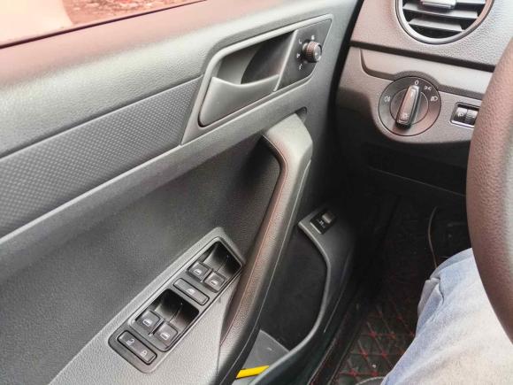 [上海·湘A] 二手大众捷达2015款 质惠版 1.4L 手动时尚型