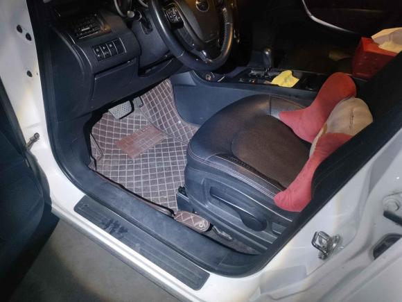 [西安·陕A] 二手奔腾奔腾X802015款 2.0L 自动舒适周年纪念型