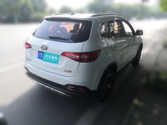 [成都·川M] 二手一汽森雅R72017款 1.6L 手动豪华型