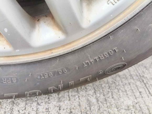 [深圳·粤B] 二手日产日产NV2002013款 1.6L 豪华型 国IV