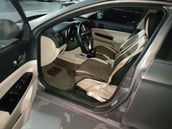 [武汉·鄂A] 二手长安逸动2015款 1.6L 手动豪华型 国IV