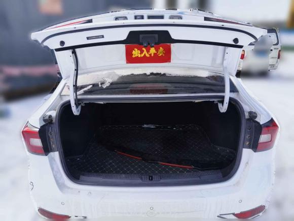 [济南·鲁A] 二手荣威荣威i52020款 1.5L 自动4G互联领豪旗舰版