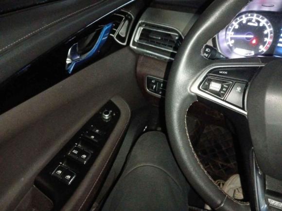 [南京·苏A] 二手长安睿骋CC2018款 1.5T 自动典雅型 国V