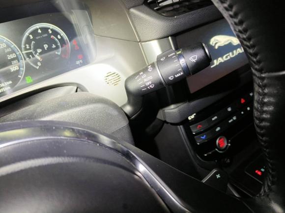 [武汉·鄂A] 二手捷豹捷豹XFL2018款 XFL 2.0T 250PS 豪华版