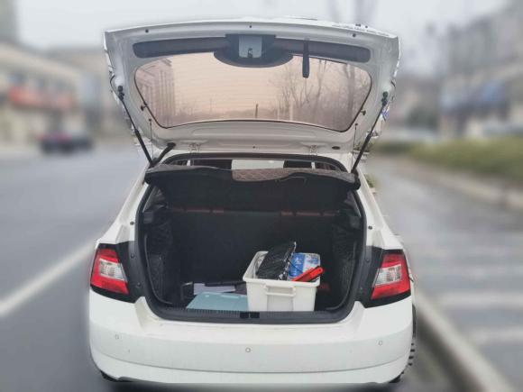 [常州·苏D] 二手斯柯达晶锐2017款 1.4L 手动车享版