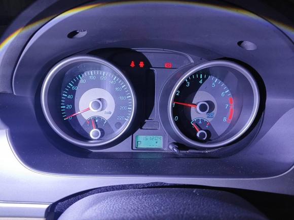 [武汉·鄂A] 二手别克凯越2013款 1.5L 自动经典型