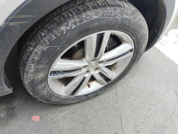 [温州·浙C] 二手众泰众泰T7002017款 1.8T 双离合尊享型