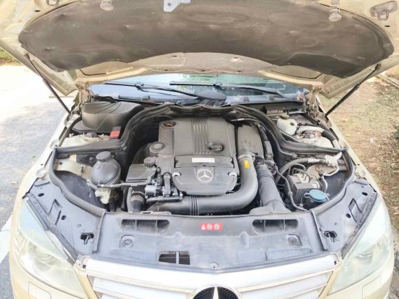 [南京·赣B] 二手奔驰奔驰C级2010款 C 200 CGI 时尚型