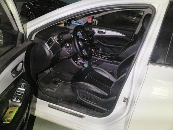 [上海·沪A] 二手荣威荣威i6 MAX新能源2020款 1.5T PHEV爽酷天幕智驾Supreme版