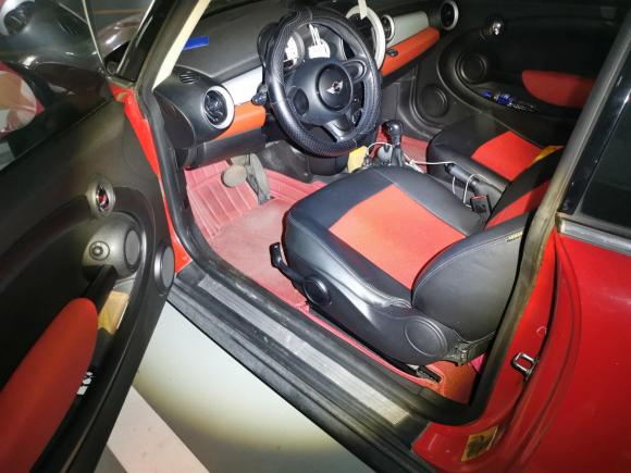 [广州·粤A] 二手MINIMINI2011款 1.6L ONE