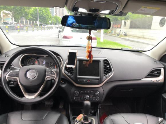 [合肥·皖A] 二手Jeep自由光2017款 2.0L 优越版