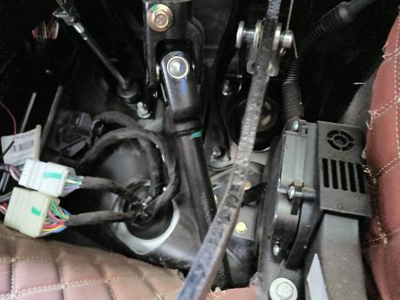 [西安·陕U] 二手福田风景G52020款 2.4L商运版长轴平顶7座多用途乘用车4K22D4M