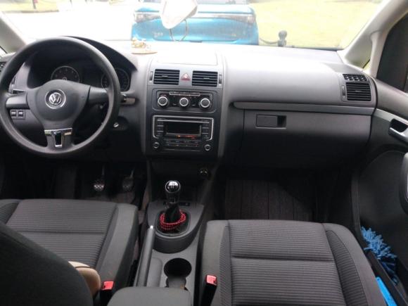 [上海·苏F] 二手大众途安2015款 1.4T 手动风尚版5座