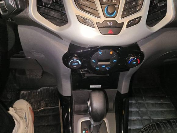 [上海·沪D] 二手福特翼搏2013款 1.5L 自动尊贵型