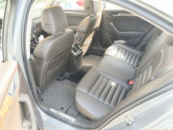 [合肥·皖A] 二手斯柯达速派2016款 TSI380 DSG旗舰版