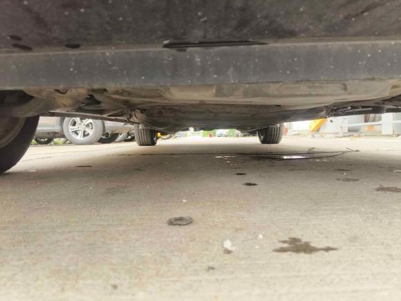 [上海·沪L] 二手奔驰唯雅诺2011款 2.5L 领航版