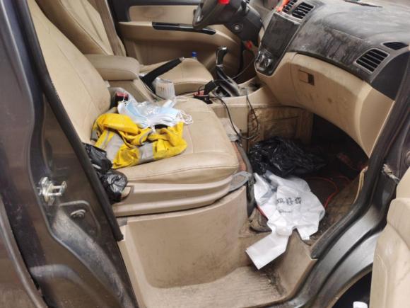 [南昌·赣A] 二手五菱汽车五菱征程经典2015款 1.8L豪华型LJ479QE2