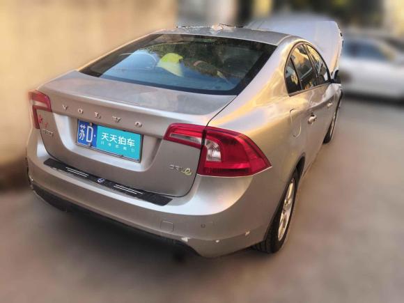 [常州·苏D] 二手沃尔沃沃尔沃S602012款 1.6T DRIVe 舒适版