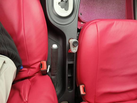 [深圳·粤B] 二手名爵名爵3SW2015款 1.5L AMT精英型