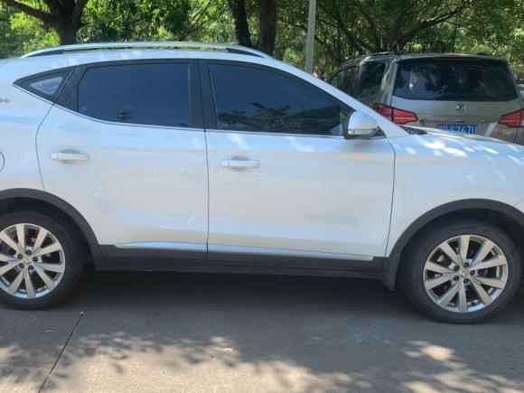 [广州·鄂A] 二手名爵名爵ZS2017款 1.5L 手动精英版