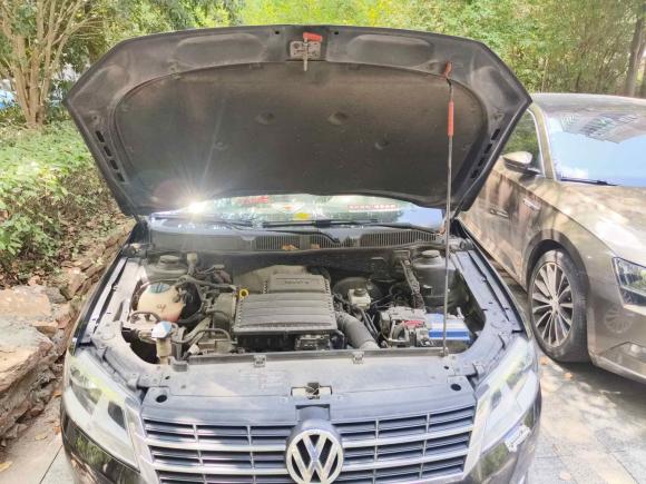 [上海·沪A] 二手大众朗行2013款 1.6L 自动舒适型