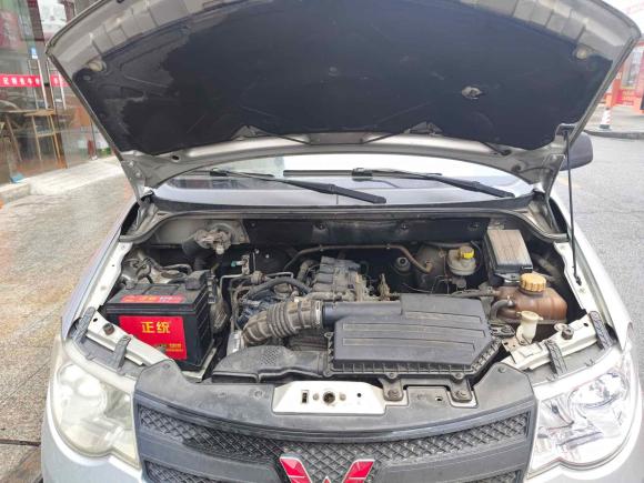 [南昌·赣A] 二手五菱汽车五菱宏光2015款 1.5L S 基本型国V