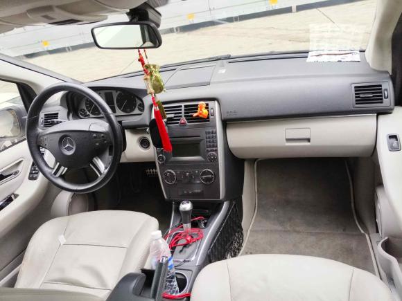 [广州·粤A] 二手奔驰奔驰B级2009款 B 200 动感型