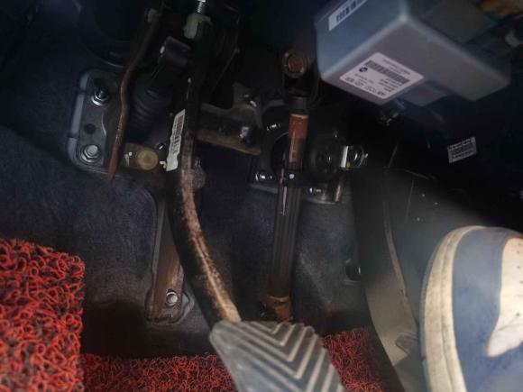 [青岛·鲁U] 二手起亚焕驰2017款 1.4L 手动智享版Value