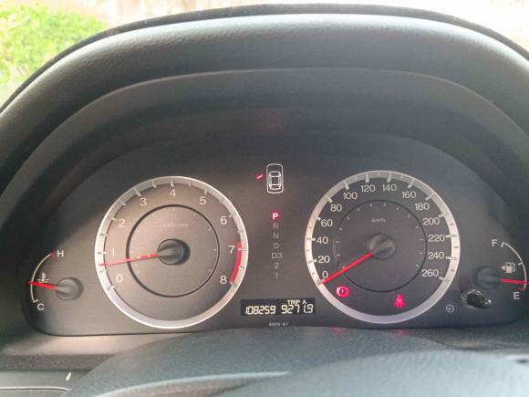 [佛山·粤E] 二手本田雅阁2011款 2.0L EX