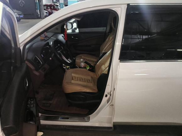 [济南·鲁A] 二手东风风行风行SX62016款 1.6L 手动尊享型