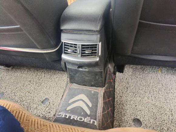 [杭州·黑A] 二手雪铁龙雪铁龙C4L2014款 1.8L 智驱版 自动劲智型