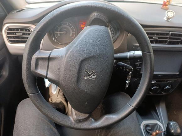 [苏州·苏U] 二手标致标致3012016款 1.6L 手动舒适版