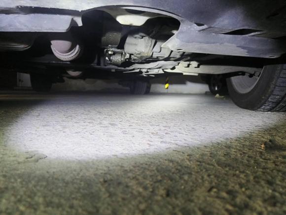 [青岛·鲁U] 二手比亚迪比亚迪M62015款 2.4L 自动豪华型