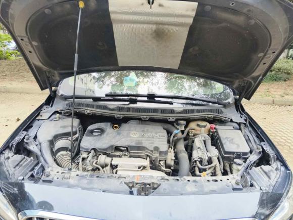 [苏州·苏E] 二手别克威朗2015款 三厢 20T 双离合旗舰型