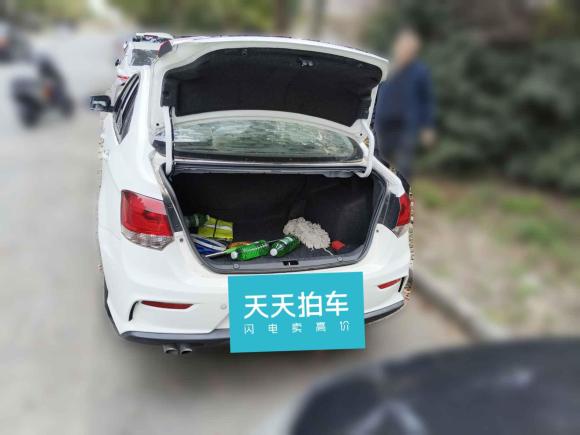 [上海·苏F] 二手东南V5菱致2017款 1.5L 手动新贵型