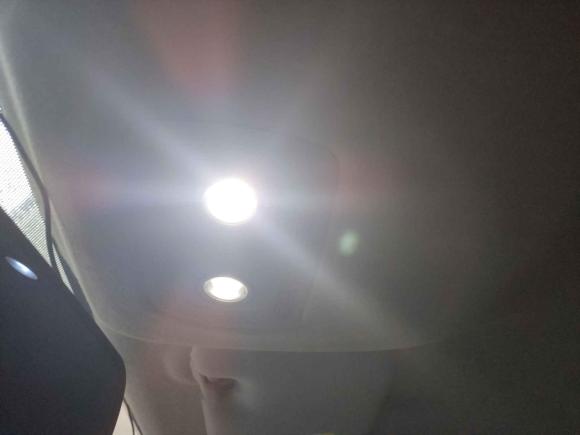 [无锡·苏B] 二手比亚迪比亚迪e22021款 舒适型