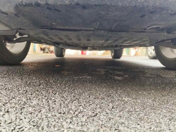 [上海·皖A] 二手路虎揽胜极光2015款 2.0T 5门耀动版