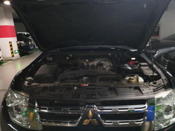 [南京·苏A] 二手三菱帕杰罗2014款 3.0L 精英超越版