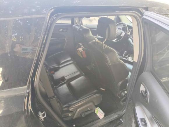 [苏州·苏E] 二手道奇酷威2013款 2.4L 两驱尊尚版