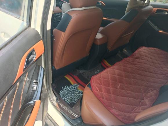 [深圳·粤L] 二手北京汽车绅宝X352016款 1.5L 手动豪华版