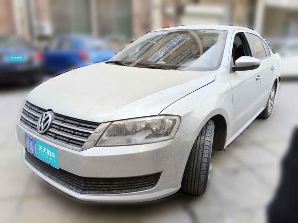 [济南·鲁A] 二手大众朗逸2013款 改款经典 1.6L 手动风尚版